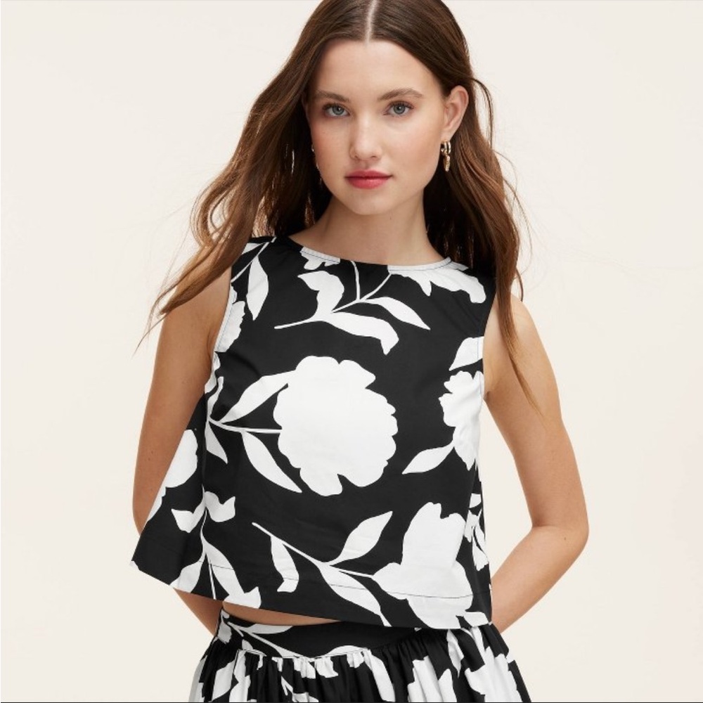 Women’s classic rose shell tank- Kate Spade x Target size small Black Cream